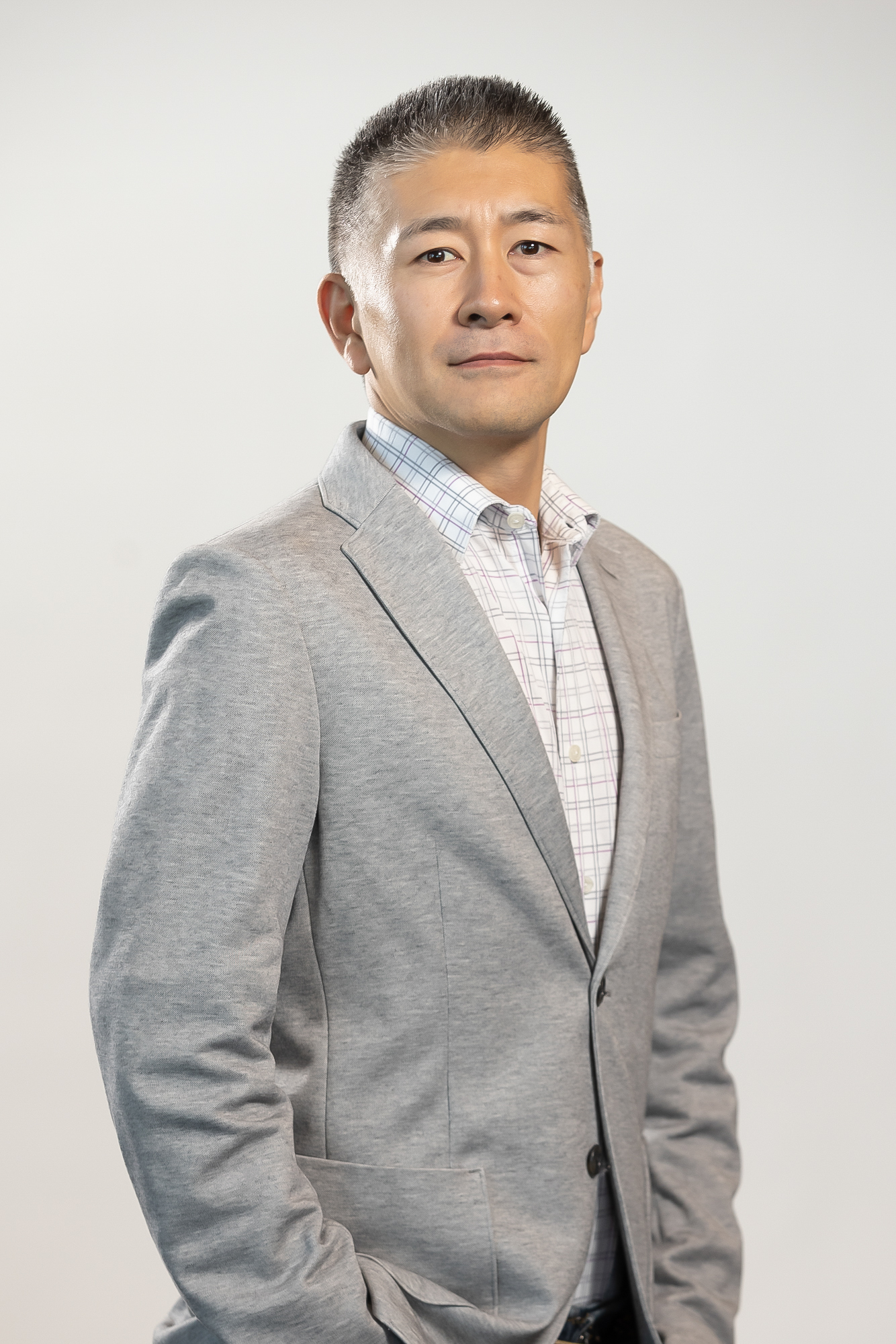 d4d647e84439-Taka_head_shot (1)
